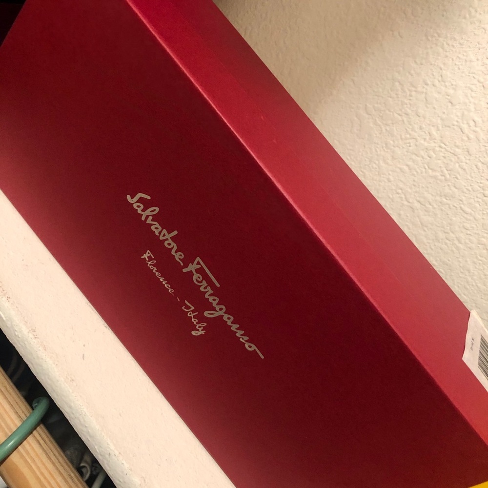 Ferragamo box